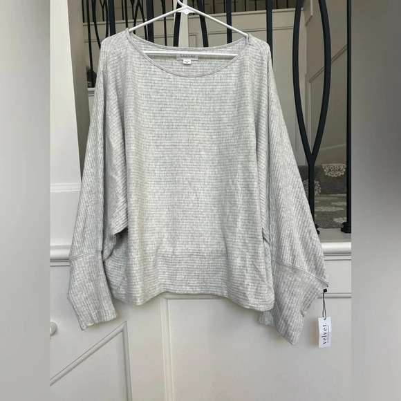 NWT Velvet Cropped Long Sleeve Top 3X - Picture 3 of 6